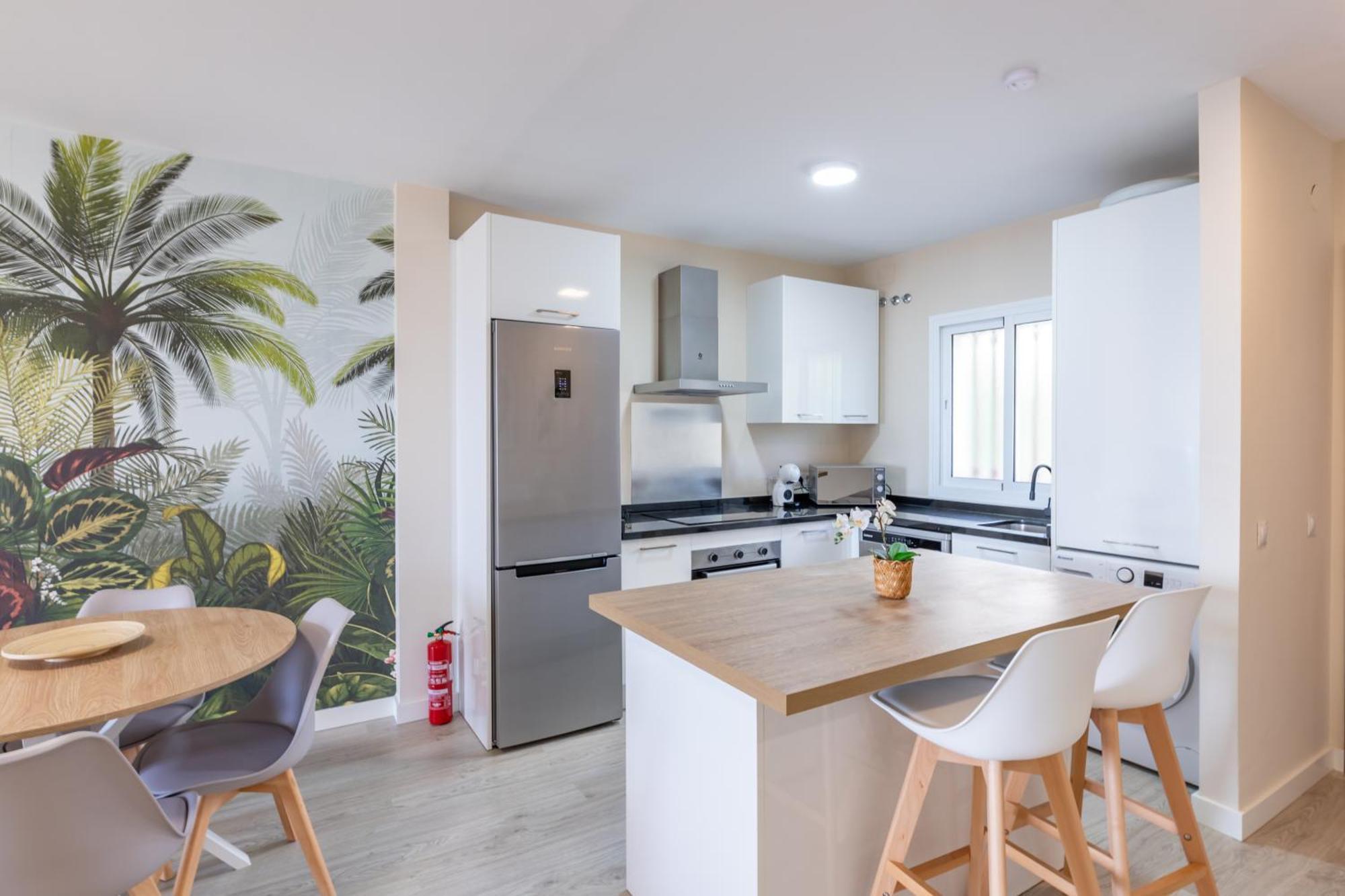 Vb Ave Marina Front Seaviews 2br Lejlighed Benalmádena