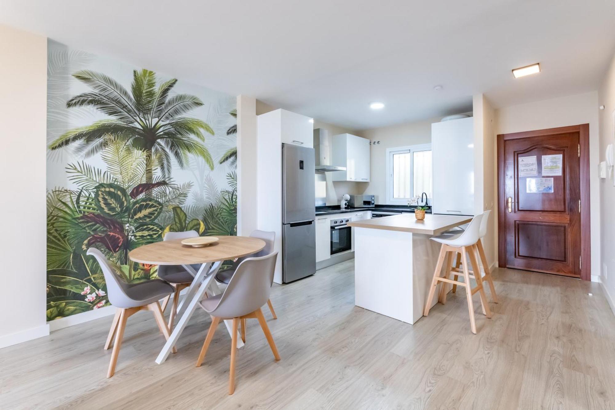 Vb Ave Marina Front Seaviews 2br Appartement